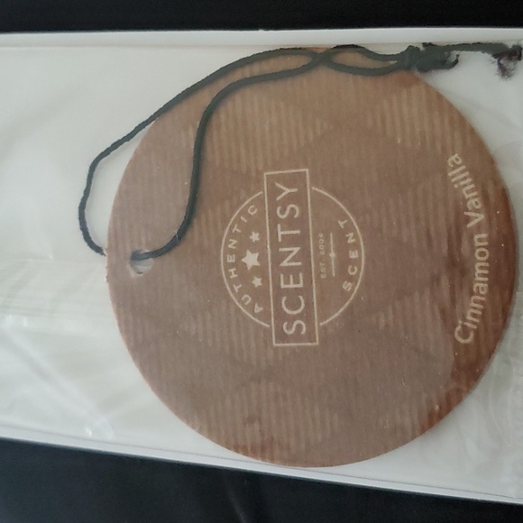 Scentsy Scent Circle Cinnamon Vanilla - Picture 3 of 3